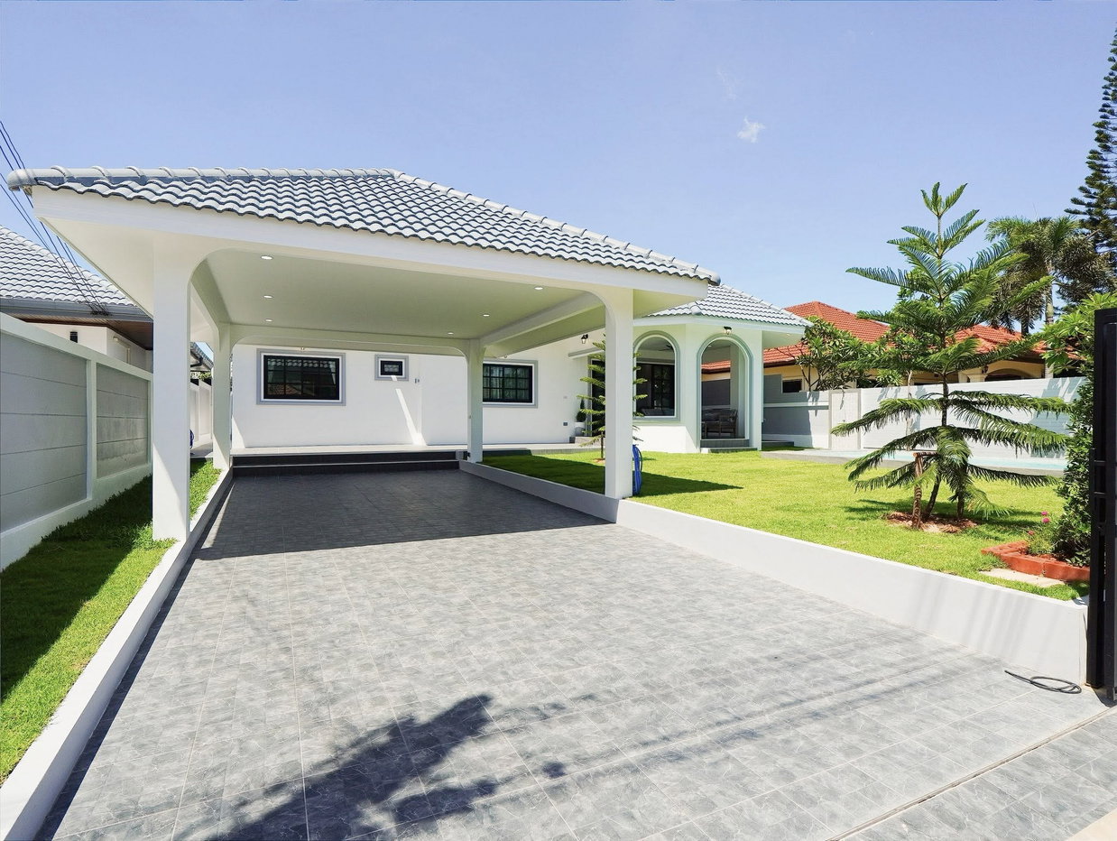 รูป Luxury Pool Villa for Sale Mabprachan East Pattaya 4 Bedroom - รูปที่ 17/18
