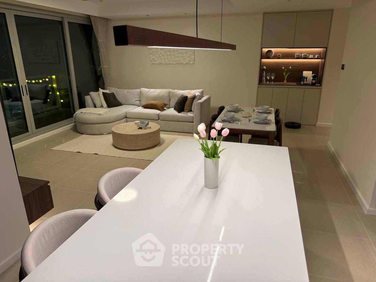 รูป คอนโด 2-ห้องนอน ที่ เดอะ ริเวอร์ คอนโดมิเนียม ใกล้ BTS สะพานตากสิน (ID 3028077) - รูปที่ 7/14