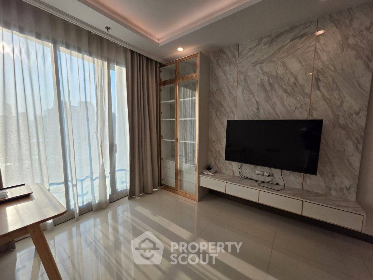 picture 2-BR Condo at Supalai Oriental Sukhumvit 39 near MRT Phetchaburi (ID 3027178) - 2/10
