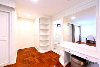 Condos for rent : M Tower Sukhumvit 35 near BTS Phrom Phong Popular units sell out fast
