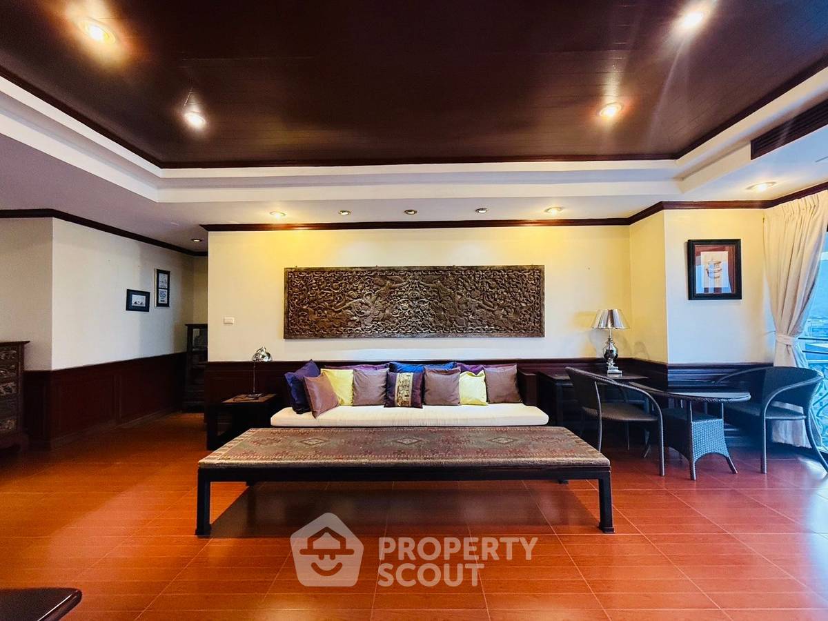 picture 2-BR Condo at Hillside Condo 4 in Chang Phueak (ID 3027675) - 7/12