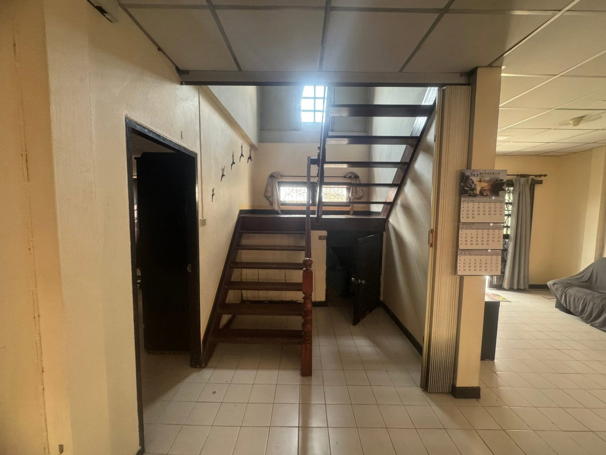 picture For rent Maneeya Thait - Sai Ma ready to move - 7/9