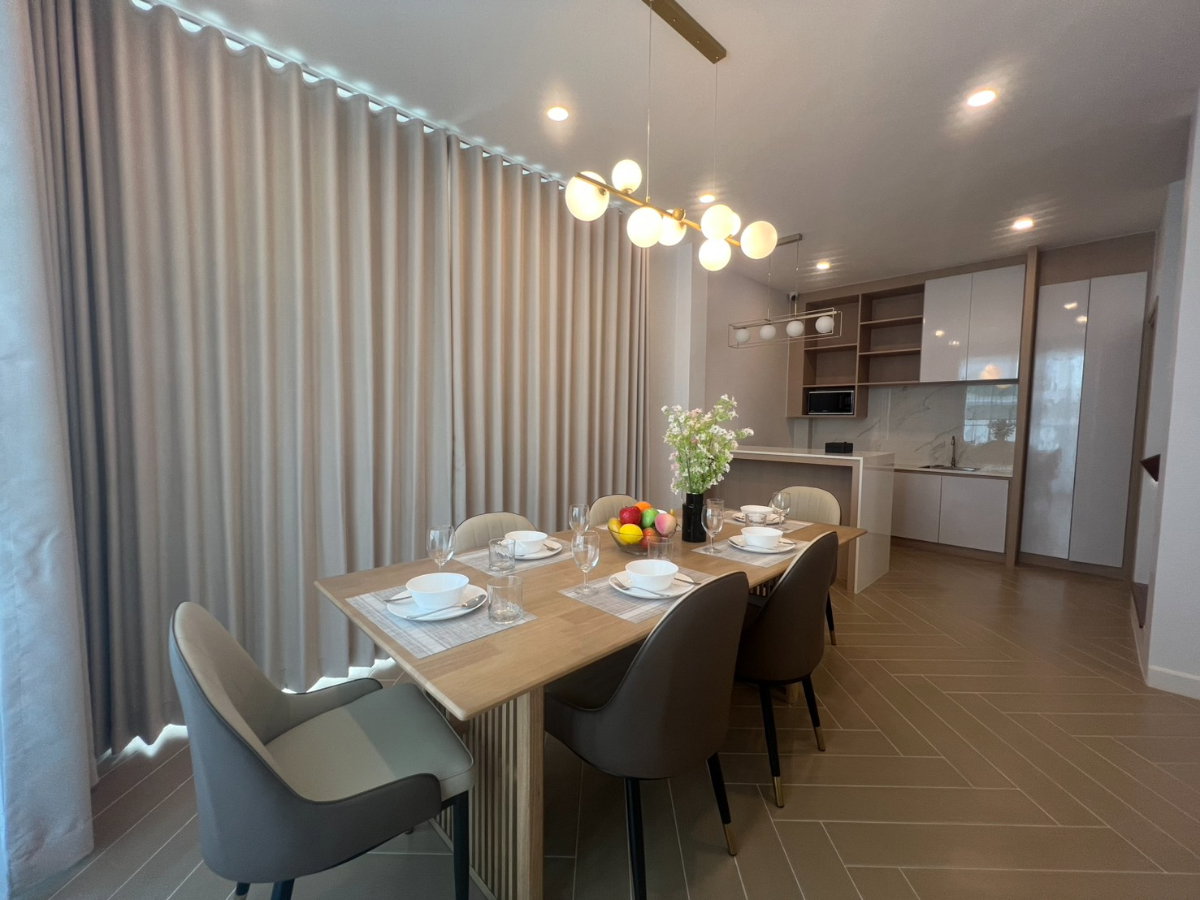 รูป ให้เช่า Pool Villa 2 ชั้น บ้านหรูพร้อมสระว่ายน้ำส่วนตัว ใกล้เมืองเพียง 10 นาที # AHD-V0134 - รูปที่ 10/32