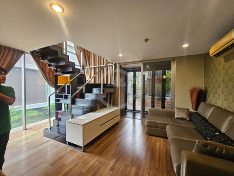 📍Thana Tri📍🌞🌈PS-22601009🍀☄️LINE ID : @881teotq☄️🍀⚡For Rent⚡Duplex Functional Unit Pin-klao, Arun-Amarin, Rama VIII 🚅MRT Bang Yi Khan