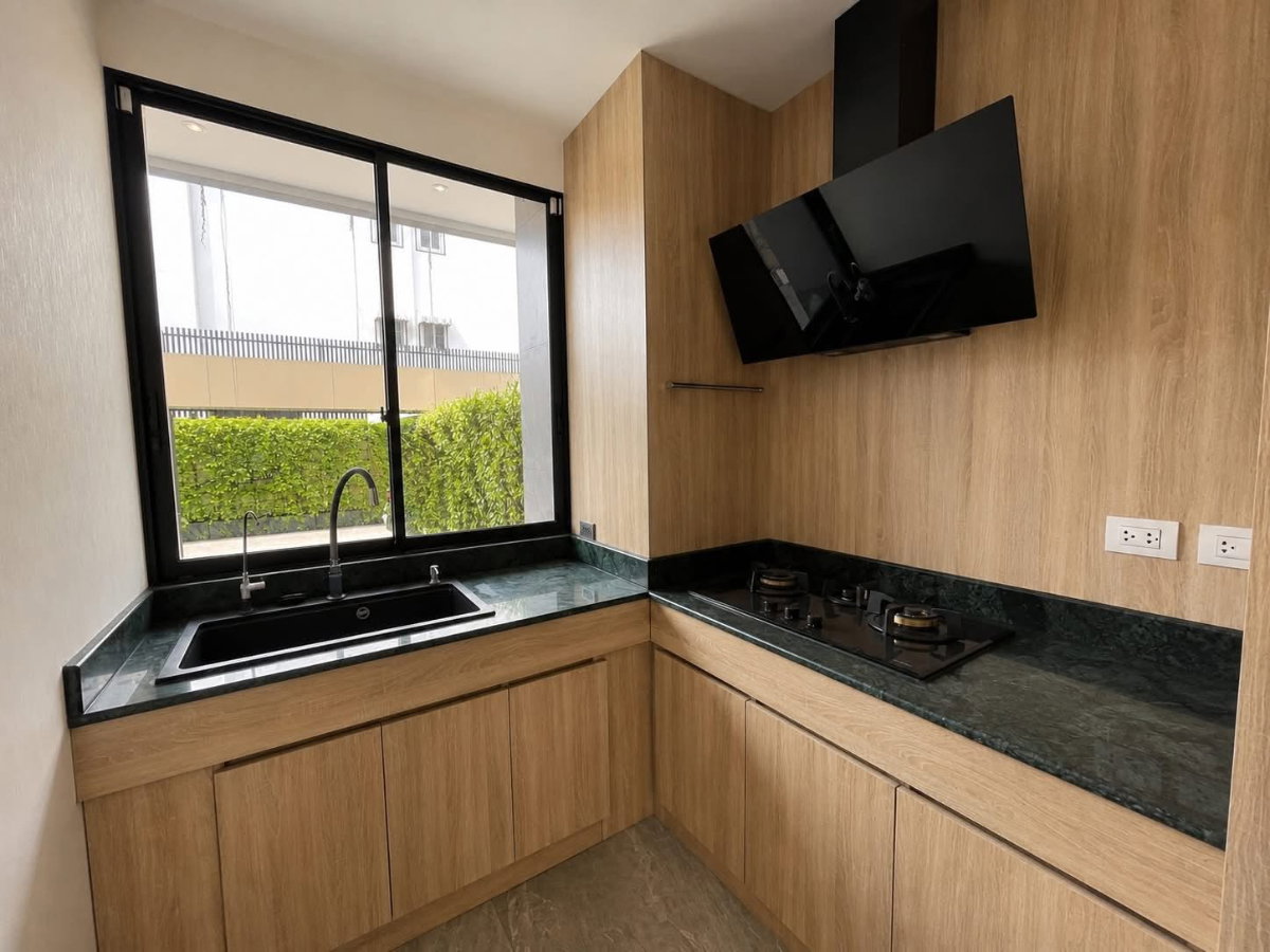 รูป 🏢 HF105 | ให้เช่าทาวน์โฮมหรู 3.5 ชั้น AIRES รัชดา-ลาดพร้าว (เหมาะทำ Home Office) ใกล้ MRT 750 ม.! - รูปที่ 4/8