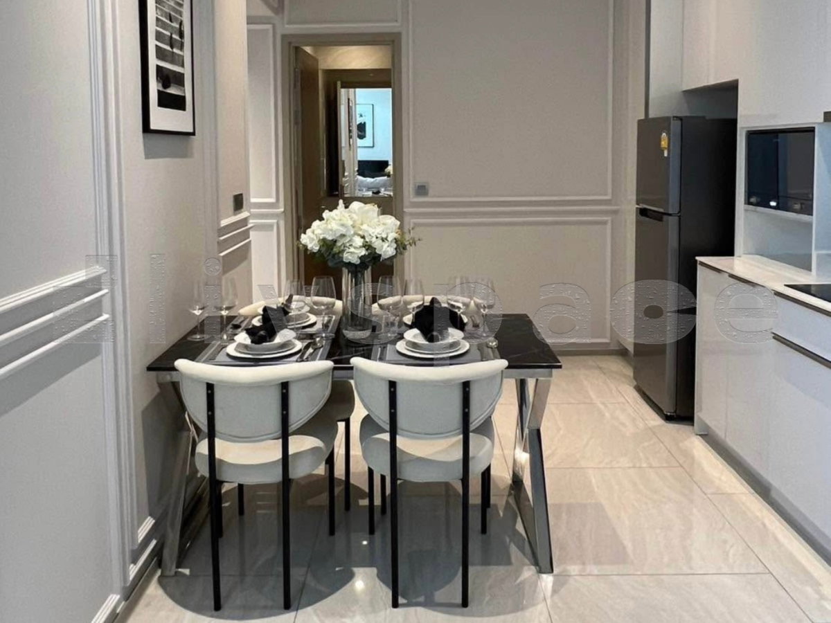 picture ▚ LK140ツ Super Luxury Residenc Ashton Silom 2BR 2BA, 72.5 sq.m. Fully Decorated, Ready to Move In - 4/8
