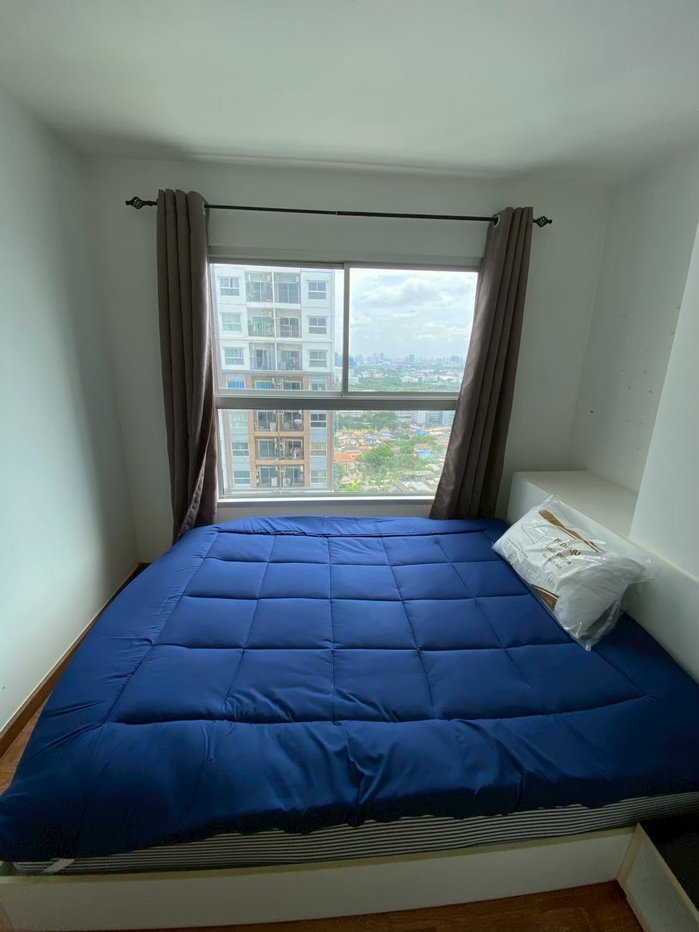 รูป T235 ให้เช่าคอนโด The Trust Condo Ngamwongwan (เดอะ ทรัสต์ คอนโด งามวงศ์วาน) ห้องมุม เฟอร์ครบ มีเครื่องซักผ้า - รูปที่ 1/9