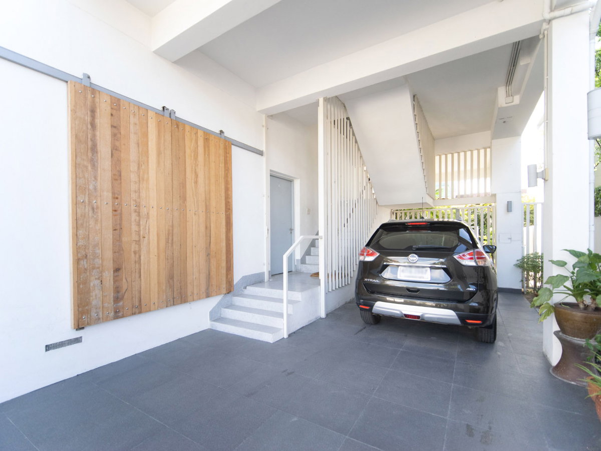 picture 🏢 [FOR SALE] Modern Minimalist 4-Story Home Office - 2/8