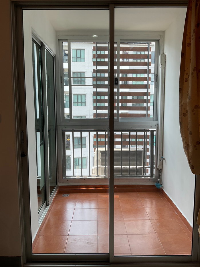 รูป ให้เช่า รีเจ้นท์โฮม 10 แจ้งวัฒนะ ห้องสูท ห้องมุม ทาสีใหม่ Regent Home 10 Changwattana พร้อมเฟอร์นิเจอร์เครื่องใช้ไฟฟ้า ติดถนนใหญ่ห่างBTS-สายสีเขียว - รูปที่ 17/18