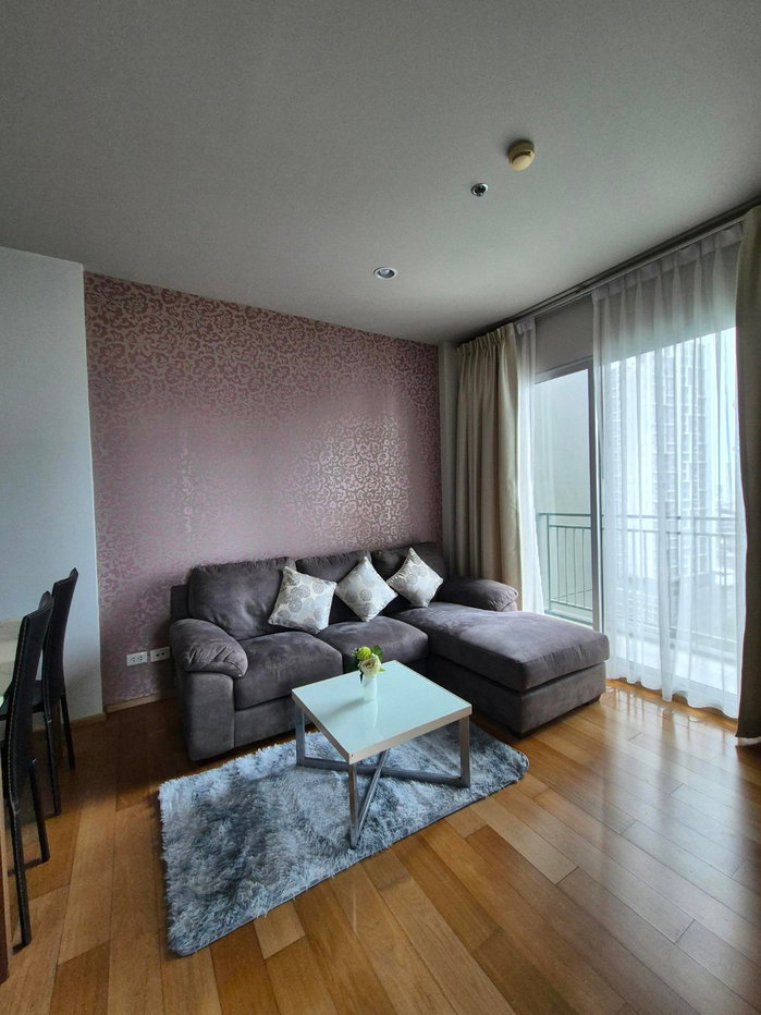 picture ðĨCP-11226ðĨHive SathornðLine : @luxeliving - 2/7
