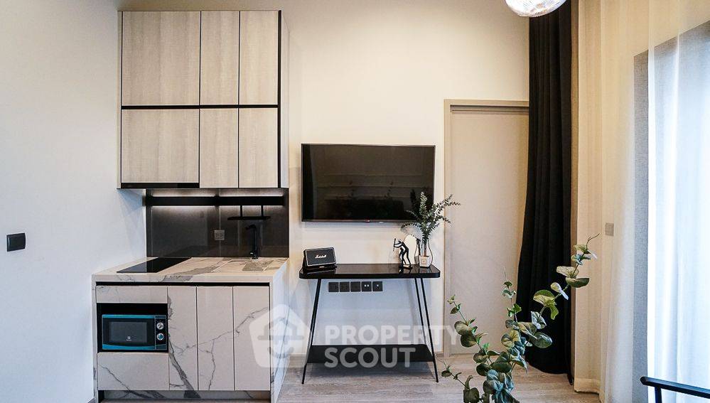 picture High-Floor 1-BR 28 Sqm At The Line Sukhumvit 101, 100m to BTS Punnawithi (ID 456984) - 3/10