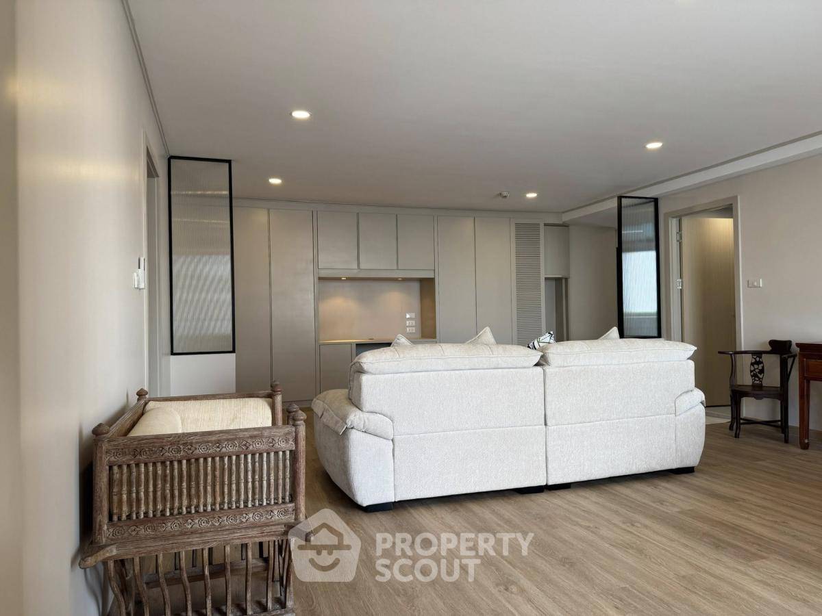 รูป คอนโด 2-ห้องนอน ที่ ศุภาลัย เพลส สุขุมวิท 39 ใกล้ BTS พร้อมพงษ์ (ID 3028795) - รูปที่ 10/12