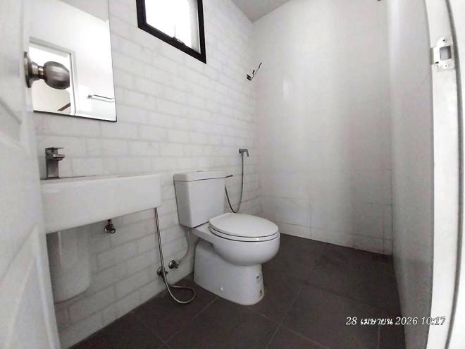picture TOWN HOUSE 17.2 Sq.w. Lat Krabang Bangkok for 2.3M - 12/30