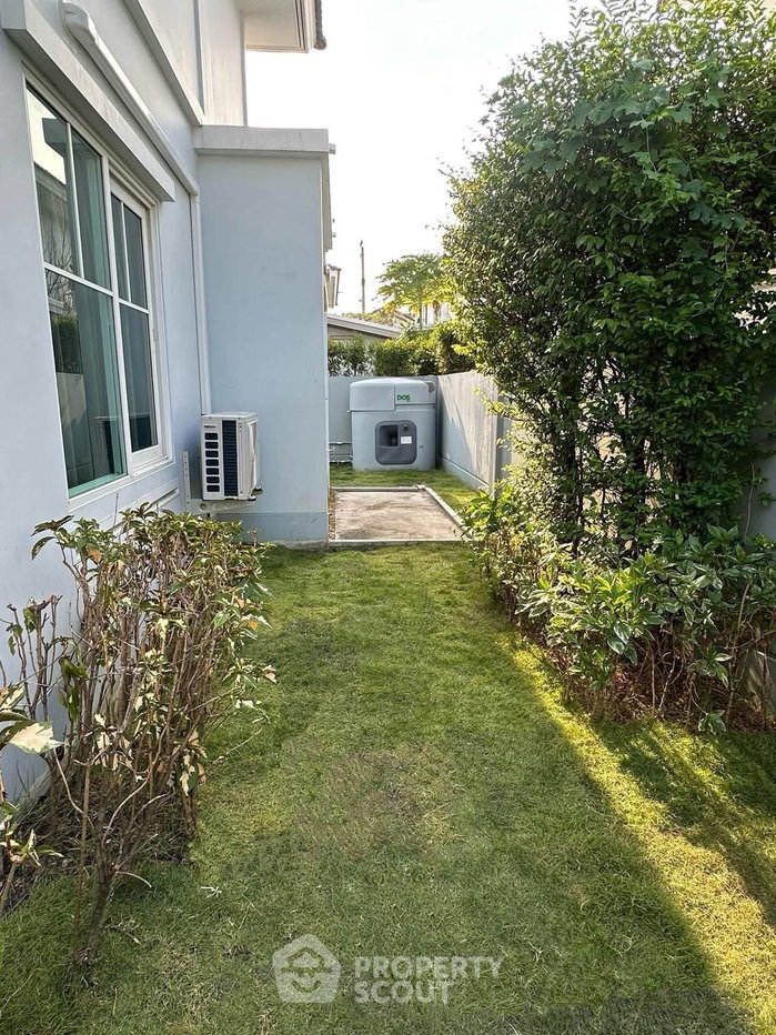 รูป ทาวน์เฮ้าส์ 3-ห้องนอน ที่ วิลลาจจิโอ บางนา ใน บางบ่อ (ID 3029224) - รูปที่ 14/17