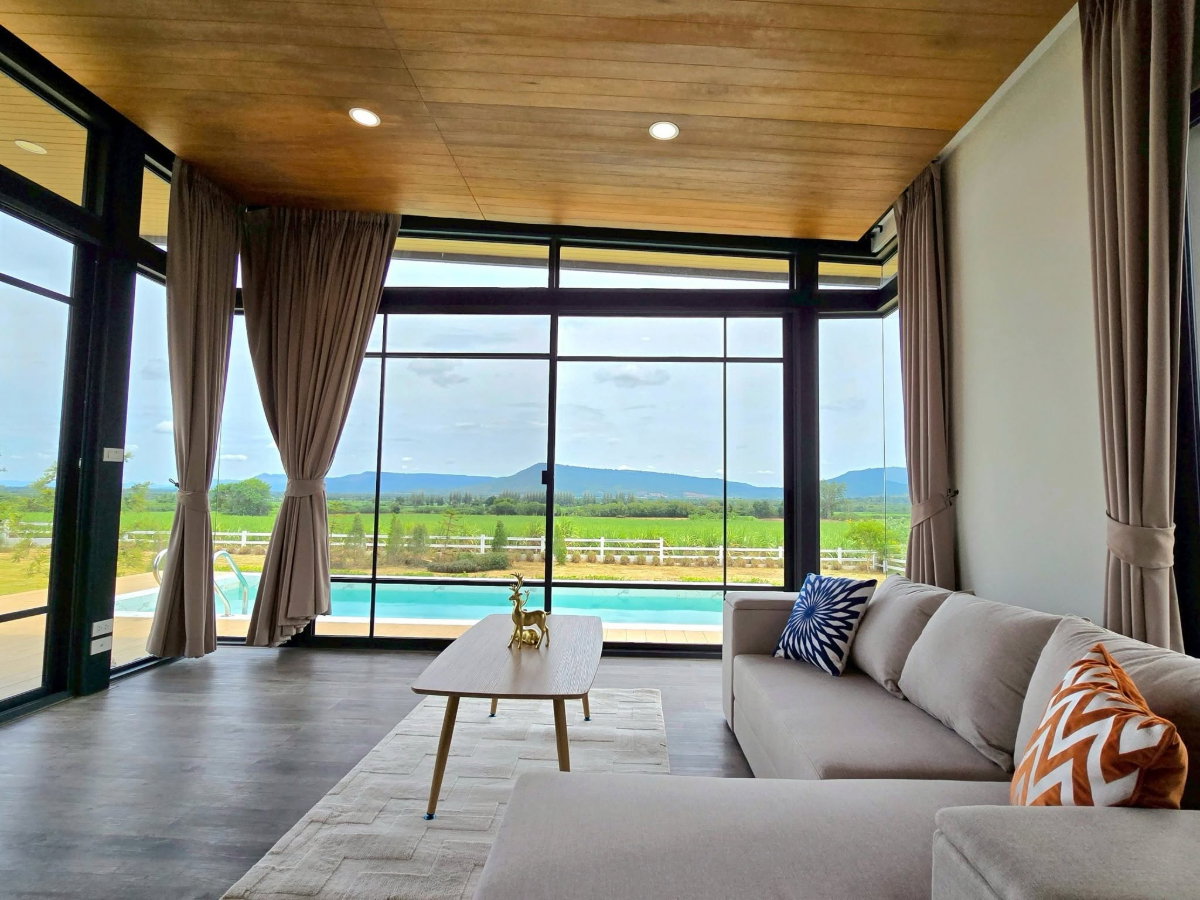 รูป ขายพูลวิลล่าเขาใหญ่ วิวพาโนรามา! บ้าน 2 หลังพร้อมสระส่วนตัว เหมาะทำ Airbnb ลงทุนคุ้ม เฟอร์ครบ เลี้ยงสัตว์ได้ 14.9 ลบ. - รูปที่ 9/18