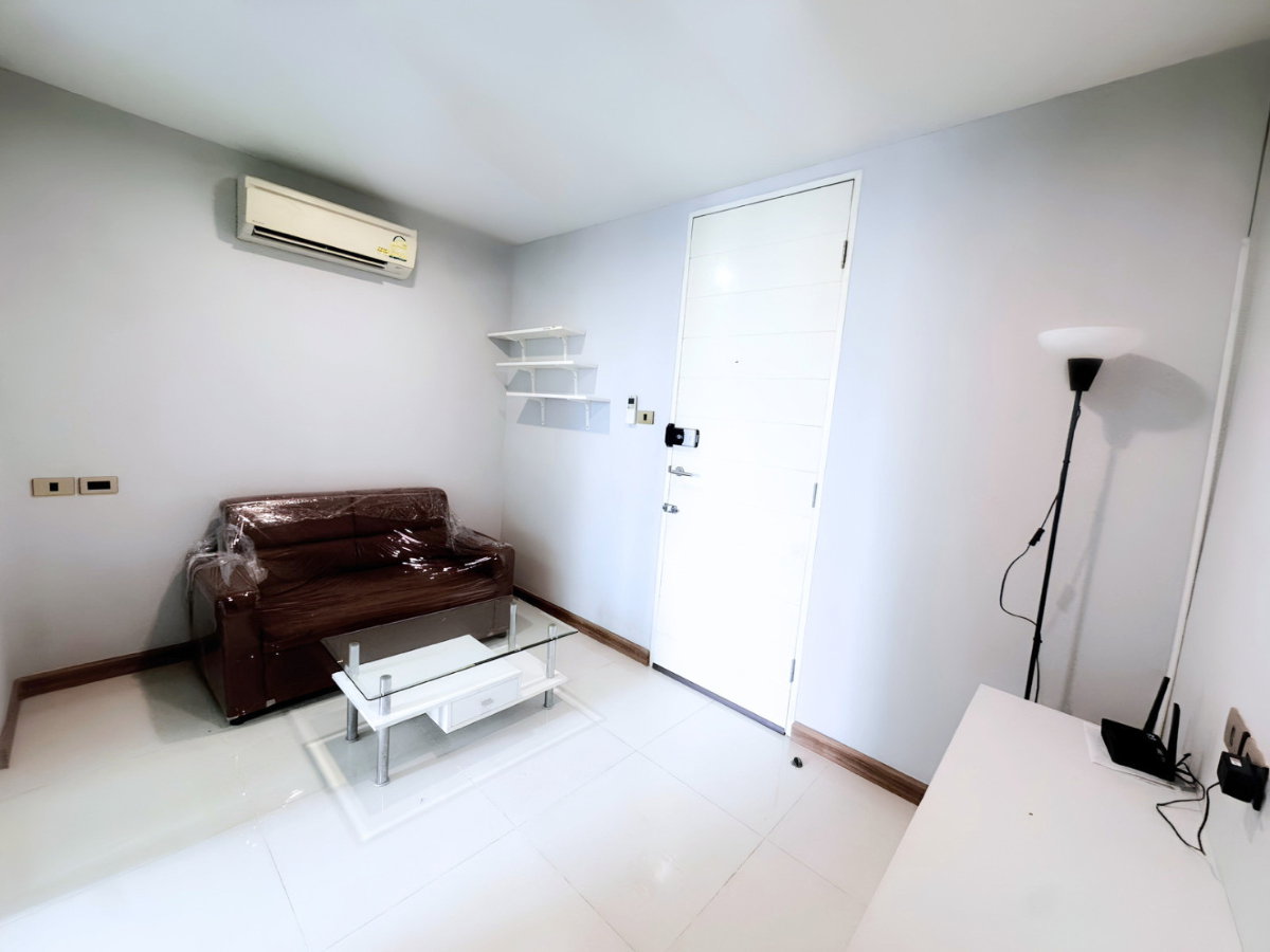 รูป 🔥 Manhattan Park Residences ห้องใหญ่เพียง 11,000 บาท ✨ 1 ห้องนอน 35 ตร.ม. ชั้น 5 พร้อมเข้าอยู่ - รูปที่ 8/10