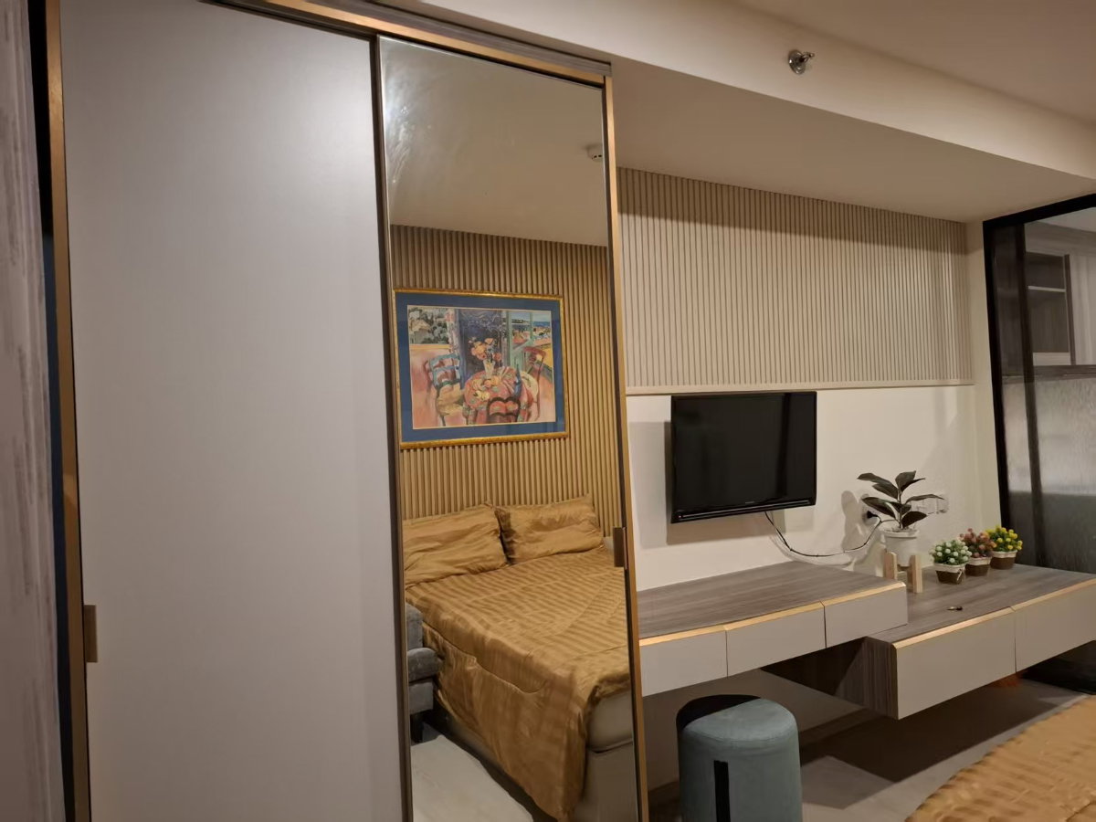 picture Condo for Rent – KnightsBridge Phaholyothin Interchange - 7/20