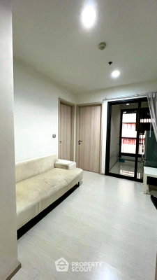 Condos for rent : 1-BR 27 Sqm Condo At Rhythm Sukhumvit 42, 200m to BTS Ekkamai (ID 2507021)