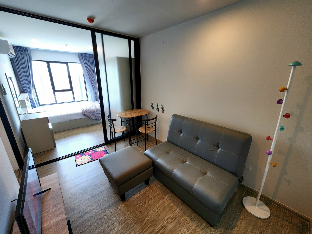 รูป **ห้องใหม่มือ 1 แต่งเสร็จ ให้เช่าเลยครับ** Regent Home วุฒากาศ ทำเล BTS วุฒากาศเพียง 300 เมตร ราคาดีห้องสวยพร้อมอยู่ มีเครื่องซักผ้า!! - รูปที่ 10/62