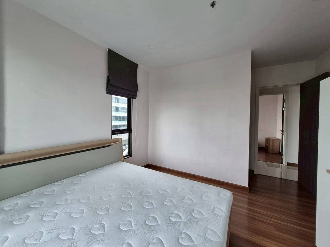 picture 🏠💖 For rent , 2 bedrooms at Supalai premier charoennakorn - 3/9