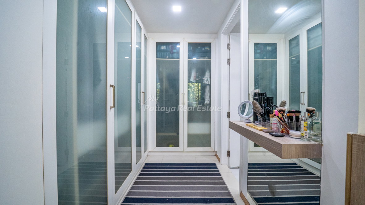picture 🛏️ 3 Bed - 🛁 2 Bath - 🏙️ Pool View - 🌏 FOREIGN name - 🏢 The Urban Condominium Pattaya - Ref: URBAN31 - 4/21