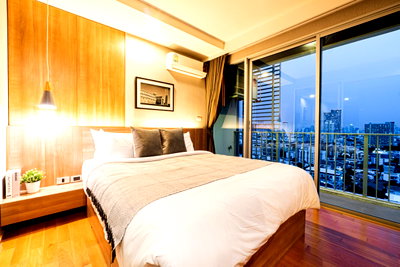 คอนโดให้เช่า : 🏙️✨ Abstracts Phahonyothin Park | 1 ห้องนอน 38 ตร.ม. | ชั้นสูง วิวโล่ง | ใกล้ BTS & MRT 🚆