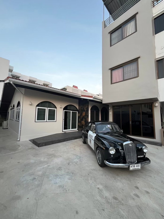 รูป 🏡✨ ให้เช่าบ้าน 2 หลังในรั้วเดียวกัน 📍 แต่งครบ พร้อมอยู่ ถนนสุโขทัย - รูปที่ 1/17