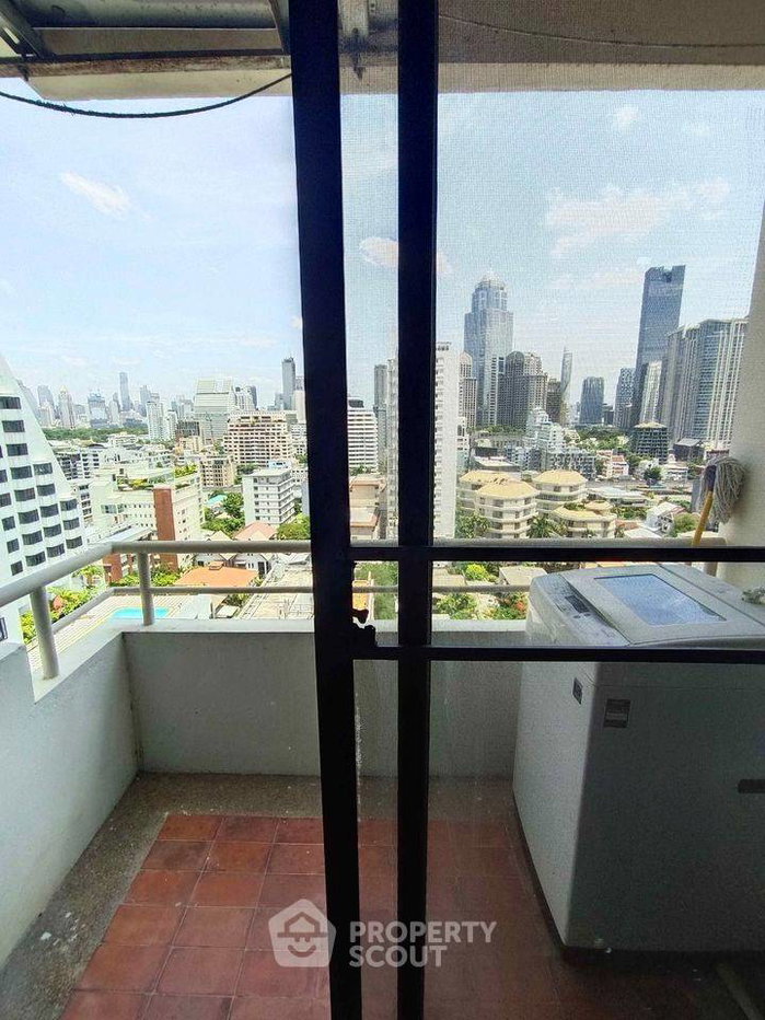 รูป คอนโด สตูดิโอ ที่ สราญใจ แมนชั่น คอนโดมิเนียม ใกล้ BTS นานา (ID 3029081) - รูปที่ 6/11