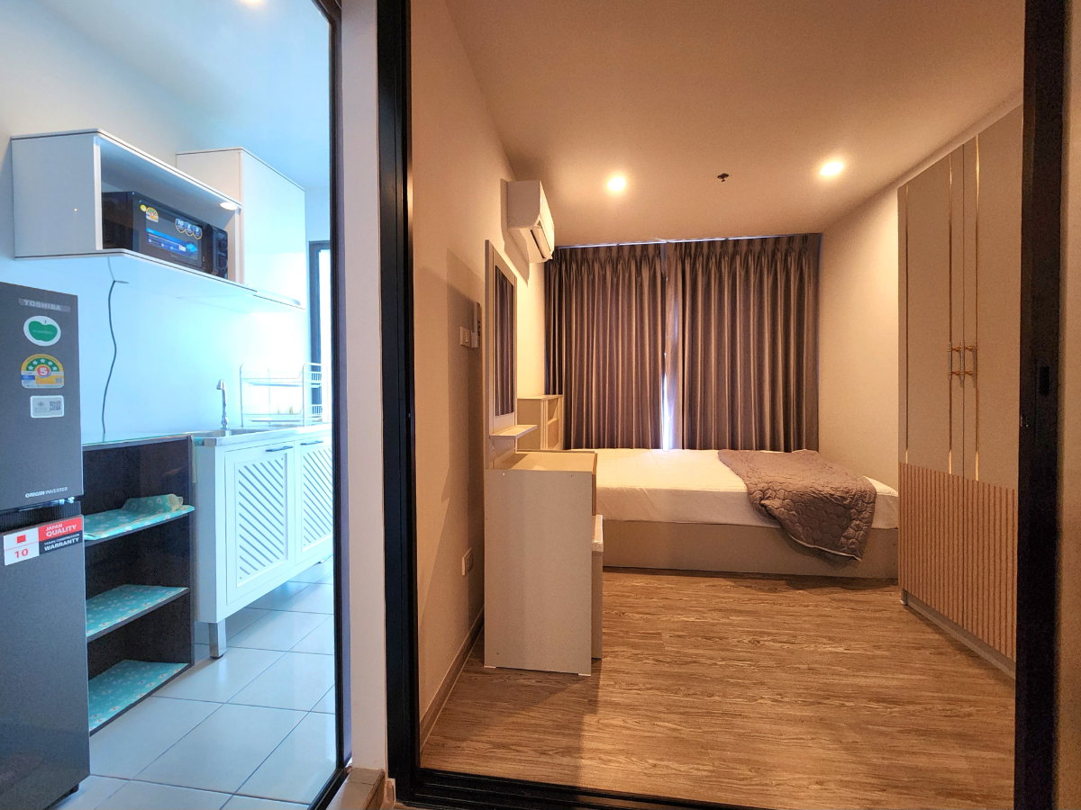 รูป **ห้องใหม่มือ 1 แต่งเสร็จ ให้เช่าเลยครับ** Regent Home วุฒากาศ ทำเล BTS วุฒากาศเพียง 300 เมตร ราคาดีห้องสวยพร้อมอยู่ มีเครื่องซักผ้า!! - รูปที่ 40/62