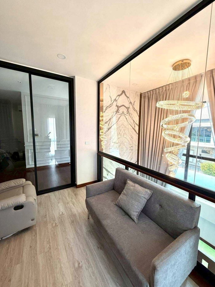 รูป RS6609 ให้เช่า บ้านเดี่ยวหรู 2 ชั้น The City Ekkamai – Ladprao เลี้ยงสัตว์ได้ สไตล์โมเดิร์นบนทำเลศักยภาพใจกลางเมือง - รูปที่ 10/17