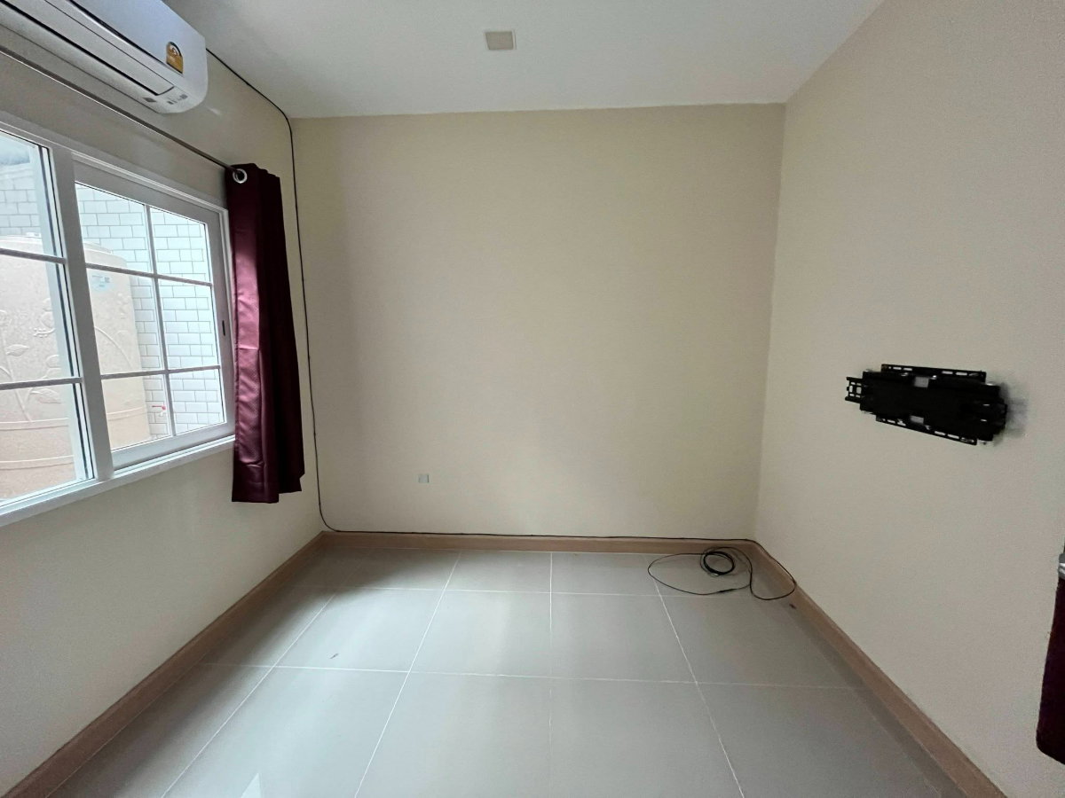 รูป HR3542ให้เช่าทาวน์โฮมหลังมุม โกลเด้น ทาวน์ สุขุมวิท-ลาซาล (Golden Town) ใกล้ BTS สำโรง เลี้ยงสัตว์ได้ สภาพสวยพร้อมอยู่ - รูปที่ 2/12