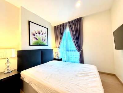 Condos for rent : For Rent " Centric Ratchada-Huaikhwang " 1 Bedroom Price 16,500 THB. Near MRT-Huaikhwang
