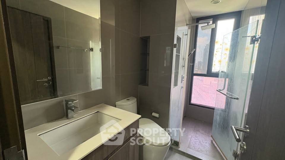 รูป คอนโด 1-ห้องนอน ที่ ไอดีโอ โมบิ อโศก ใกล้ MRT เพชรบุรี (ID 3030966) - รูปที่ 3/7