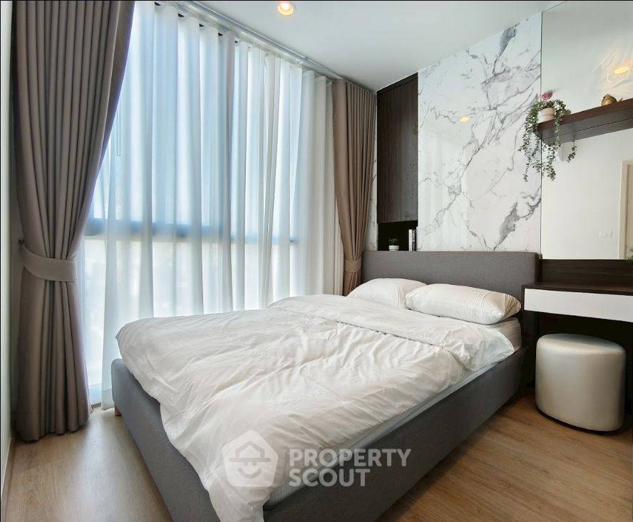picture 2-BR Condo at Nue District R9 near MRT Phra Ram 9 (ID 3031774) - 7/12