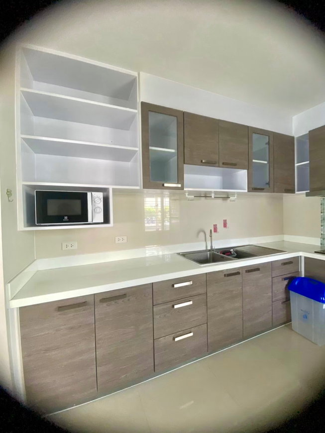 รูป 🏡 บ้านให้เช่า บ้านเดี่ยว 2 ชั้น ในโครงการคุณภาพ ใกล้สนามบินเชียงใหม่ โซนแม่เหียะ บรรยากาศเงียบสงบ ปลอดภัย รปภ. 24 ชม. - รูปที่ 4/17
