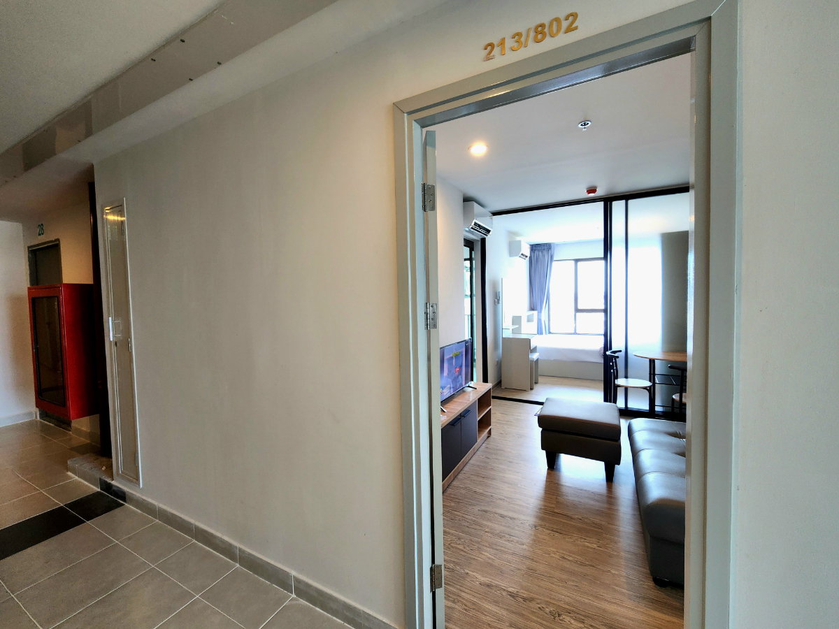 รูป **ห้องใหม่มือ 1 แต่งเสร็จ ให้เช่าเลยครับ** Regent Home วุฒากาศ ทำเล BTS วุฒากาศเพียง 300 เมตร ราคาดีห้องสวยพร้อมอยู่ มีเครื่องซักผ้า!! - รูปที่ 6/62