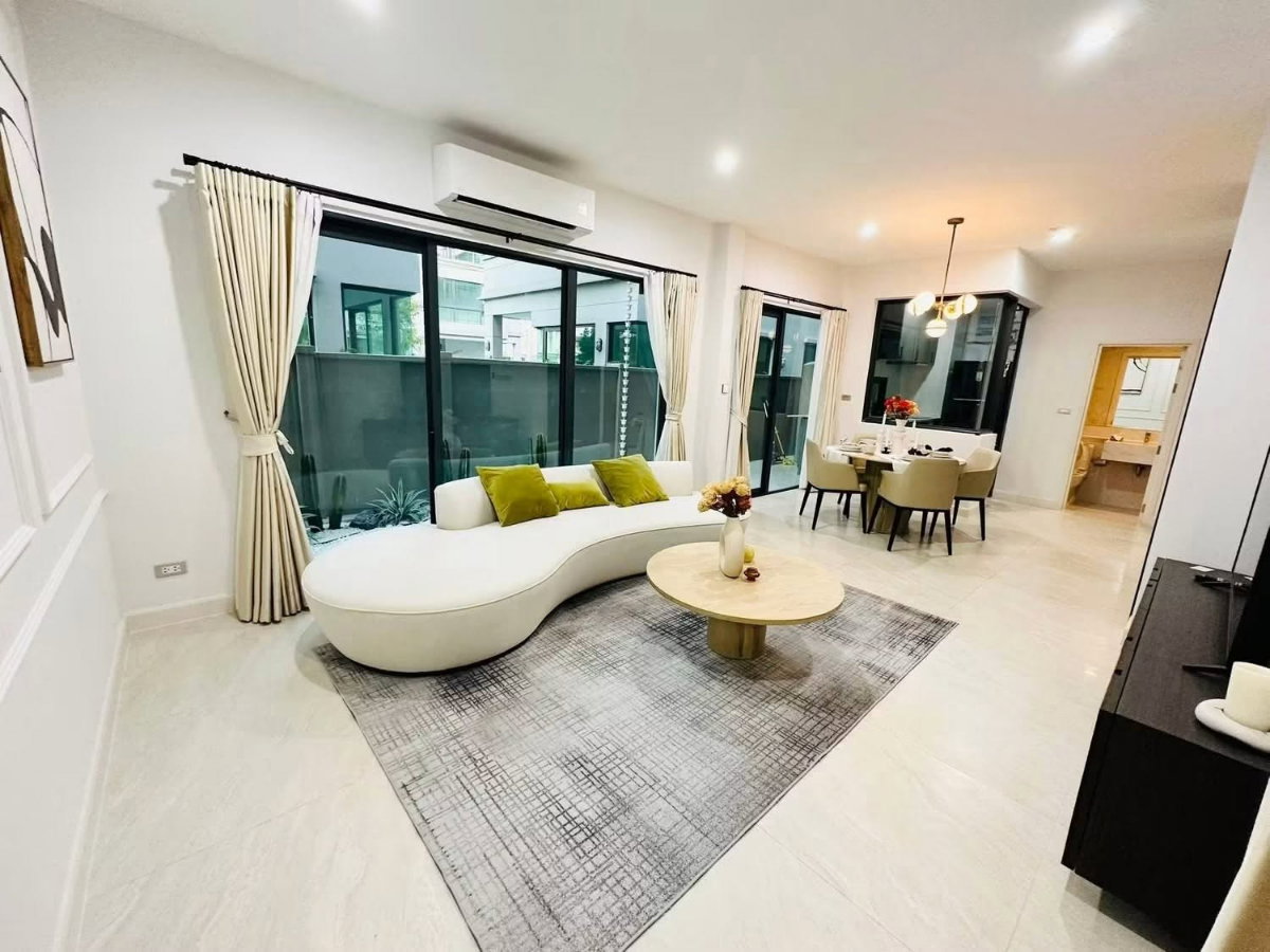 รูป HR3549ให้เช่า Luxury Townhome 3 ชั้น บ้านกลางเมือง คลาสเซ่ สุขุมวิท 77 ใกล้ BTS อ่อนนุช หน้ากว้าง 10 เมตร ตกแต่งหรู Premium (Fully Furnished) - รูปที่ 17/17