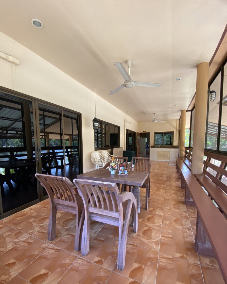 รูป บ้านพักตากอากาศสไตล์รีสอร์ท ติดวิวทะเลสาบ บรรยากาศเงียบสงบ พร้อมเข้าอยู่ทันที - รูปที่ 19/28