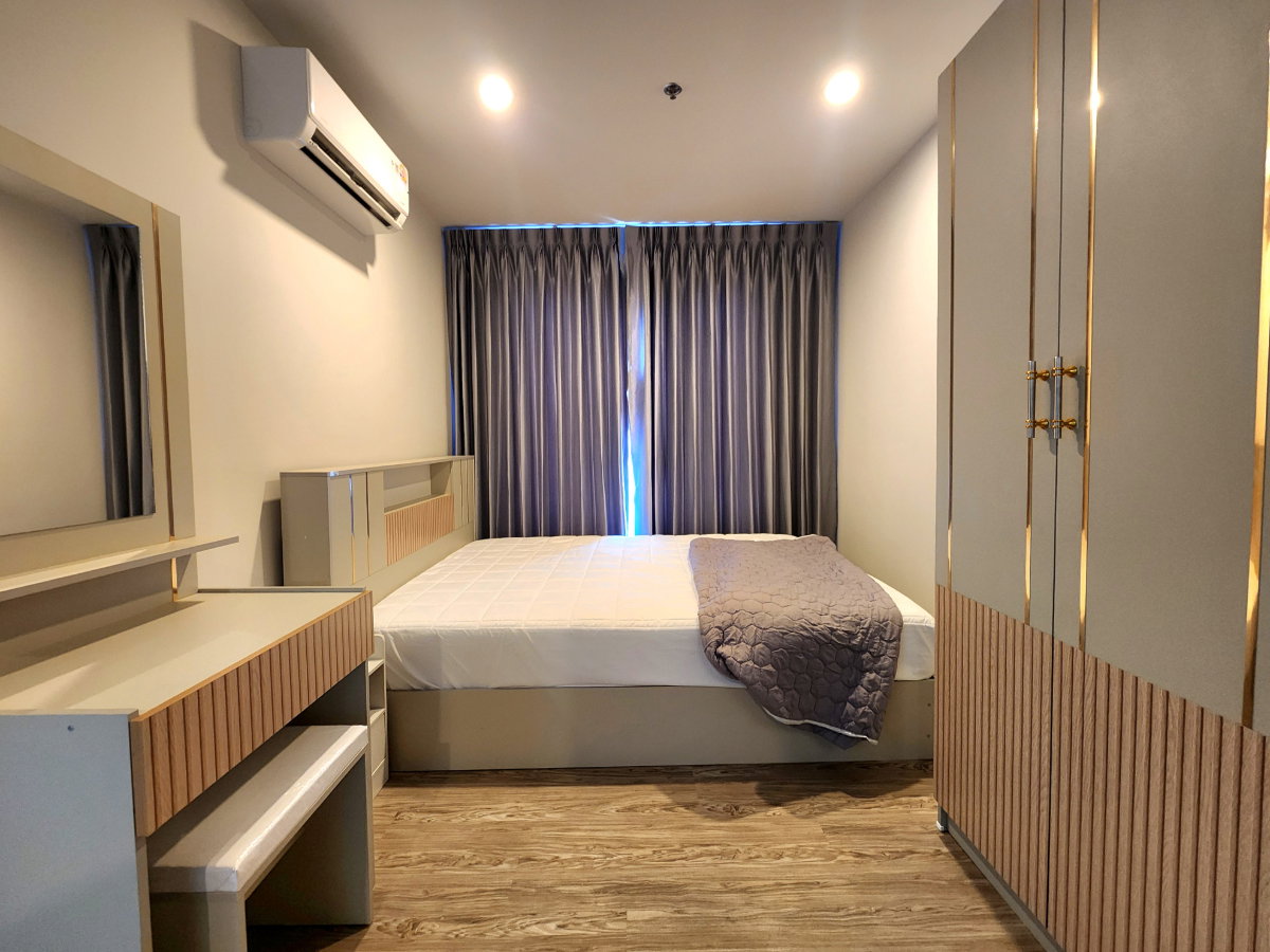รูป **ห้องใหม่มือ 1 แต่งเสร็จ ให้เช่าเลยครับ** Regent Home วุฒากาศ ทำเล BTS วุฒากาศเพียง 300 เมตร ราคาดีห้องสวยพร้อมอยู่ มีเครื่องซักผ้า!! - รูปที่ 5/62