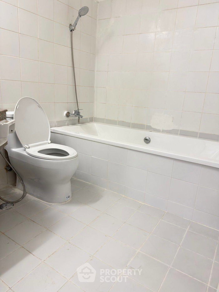 picture 2-BR Condo at Wittayu Complex near BTS Phloen Chit (ID 3028413) - 8/8
