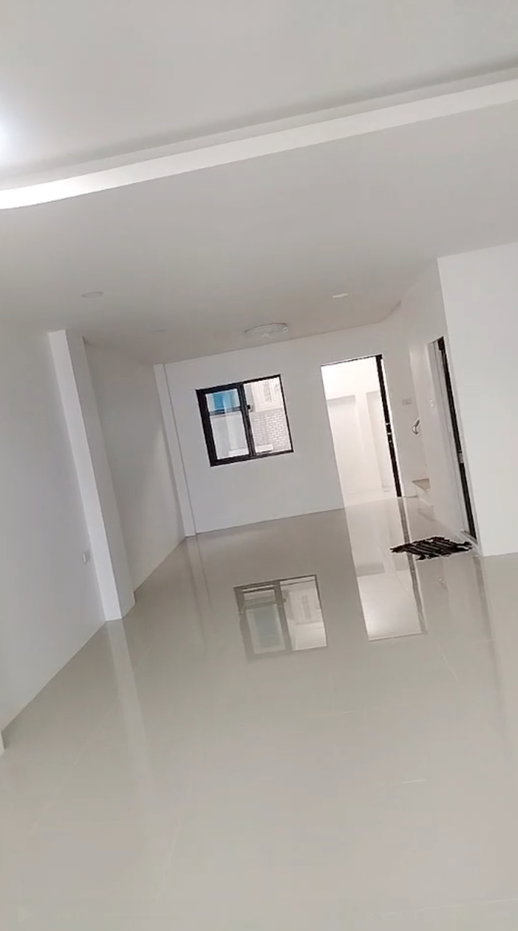 รูป 🏡 ทาวน์โฮมทำเลทอง พัทยากลาง ใกล้สุขุมวิทเพียง 300 ม. [น้ำไม่ท่วม | ไม่มีค่าส่วนกลาง] - รูปที่ 4/12