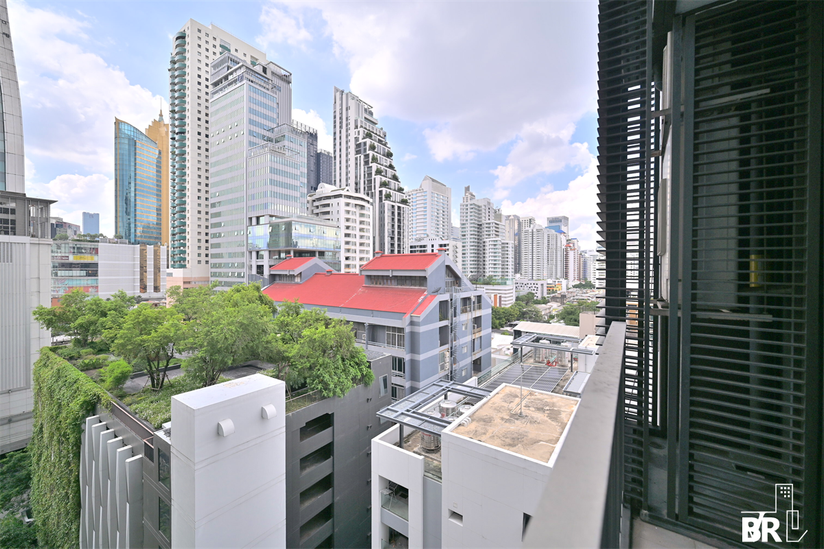 picture The Edge Sukhumvit 23 near BTS Asok Room available, ready to move in - 9/10