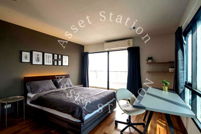 Condos for rent : Available for rent! 🌃 ✨ Sarin Place, beautiful room with complete furnishings, perfect for every lifestyle 🛋️ Near BTS Ratchayothin 🚈