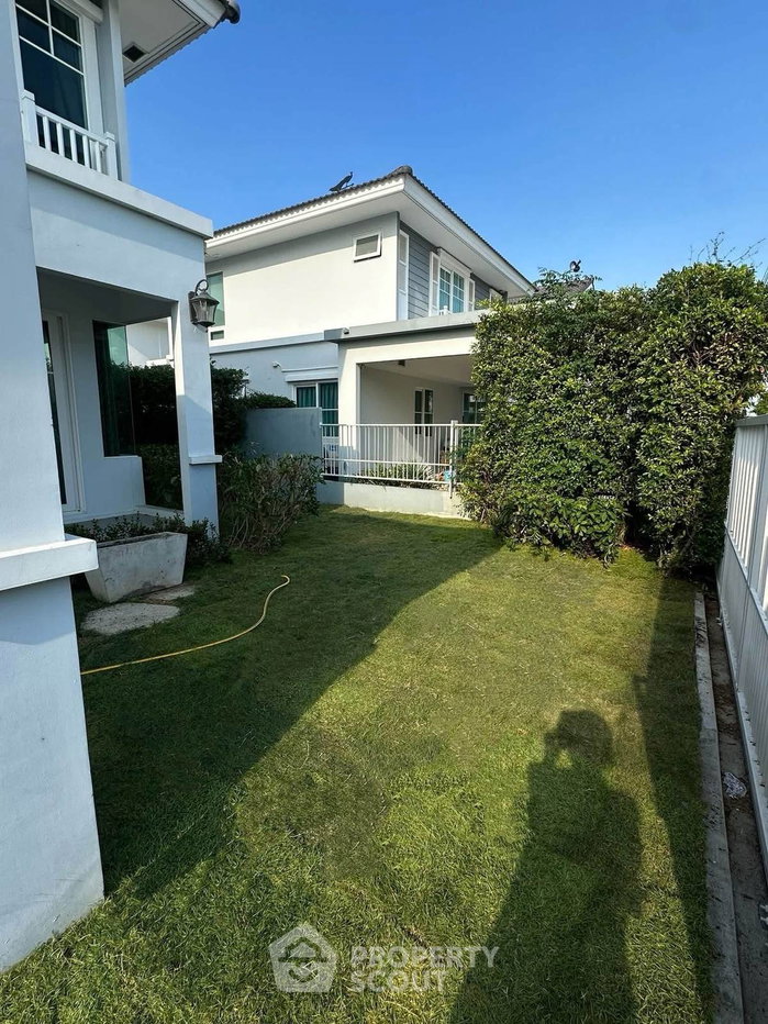 รูป ทาวน์เฮ้าส์ 3-ห้องนอน ที่ วิลลาจจิโอ บางนา ใน บางบ่อ (ID 3029224) - รูปที่ 13/17