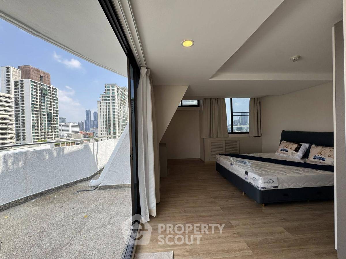 รูป คอนโด 2-ห้องนอน ที่ ศุภาลัย เพลส สุขุมวิท 39 ใกล้ BTS พร้อมพงษ์ (ID 3028795) - รูปที่ 3/12