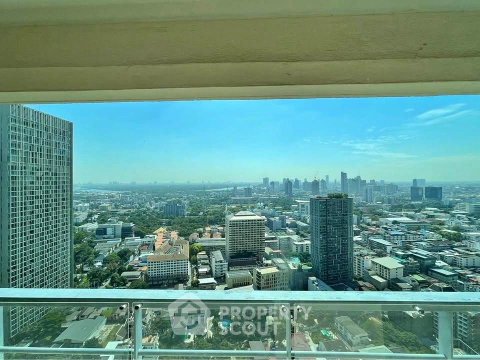 คอนโด 3-ห้องนอน ที่ สาธร การ์เด้นส์ ใกล้ MRT สีลม (ID 3031145)