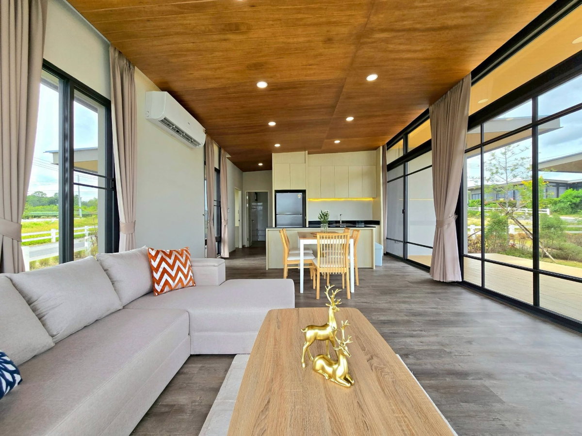 รูป ขายพูลวิลล่าเขาใหญ่ วิวพาโนรามา! บ้าน 2 หลังพร้อมสระส่วนตัว เหมาะทำ Airbnb ลงทุนคุ้ม เฟอร์ครบ เลี้ยงสัตว์ได้ 14.9 ลบ. - รูปที่ 7/18