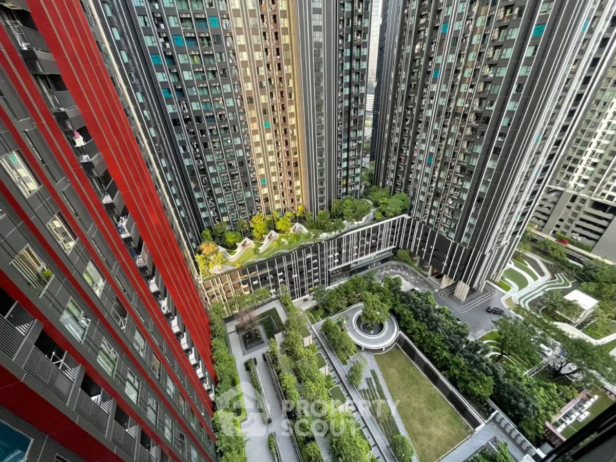 picture Studio Condo at Life Asoke Hype near ARL Makkasan (ID 3018903) - 12/12