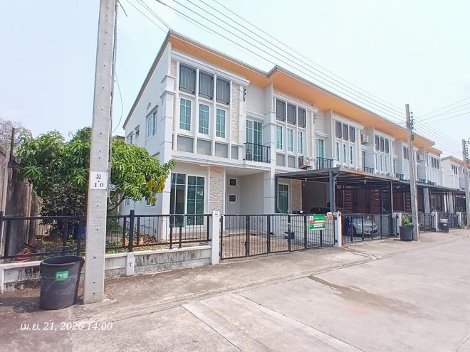 รูป ทาวน์เฮ้าส์ 33.4 ตร.วา โกลเด้น ทาวน์ 2 ลาดพร้าว-เกษตรนวมินทร์ เขตบึงกุ่ม กรุงเทพมหานคร 4.3M - รูปที่ 12/30