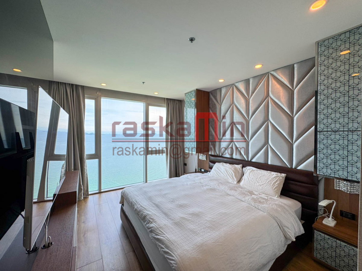 รูป The Palm Wongamat – เพนท์เฮาส์ 3 ชั้น | 4 ห้องนอน | สระว่ายน้ำส่วนตัว | วิวทะเลพาโนรามา | เช่า 600,000 บาท/เดือน - รูปที่ 44/54